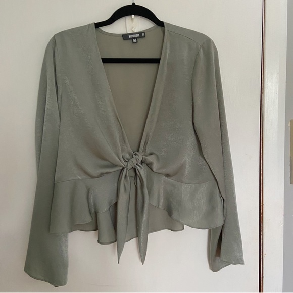 Missguided Front Tie Peplum Blouse with Flute Sleeves - Picture 2 of 6